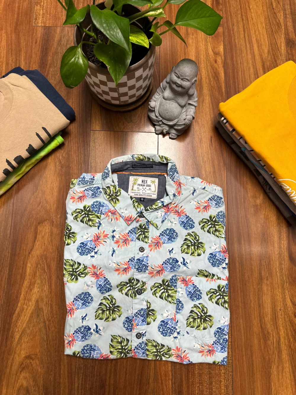 Tropical Light Blue Pineapple Print Short Sleeve Button-Down Shirt